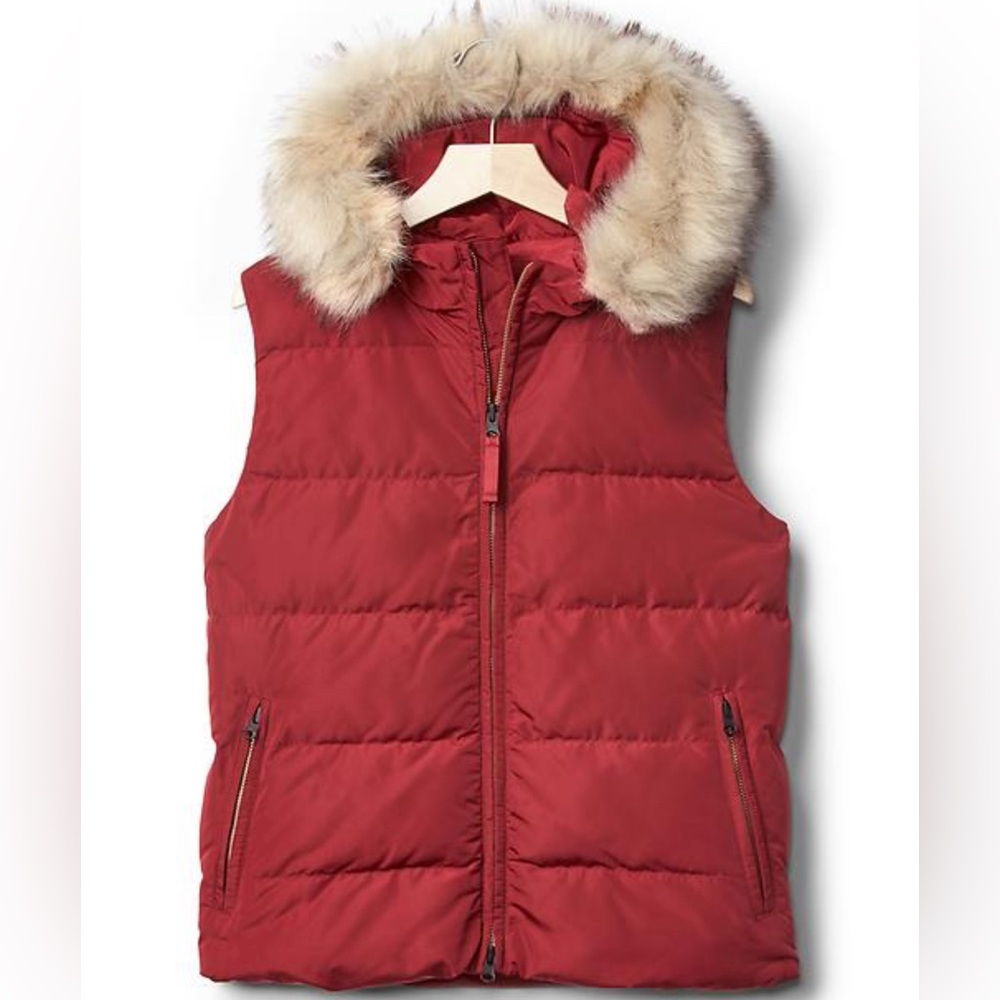 GAP Red ColdControl Max Faux Fur hooded puffer vest